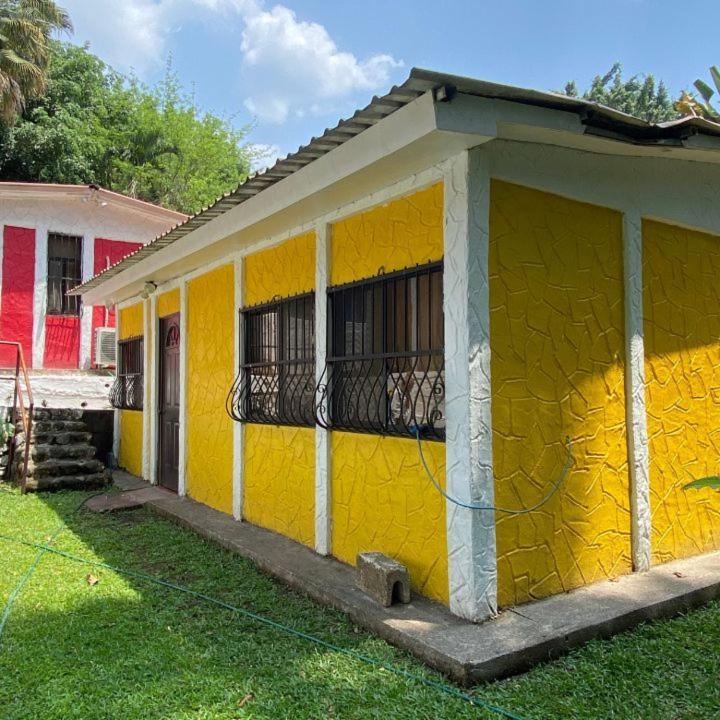 Arcadia Cabanas Vacacionales Retalhuleu Exterior foto